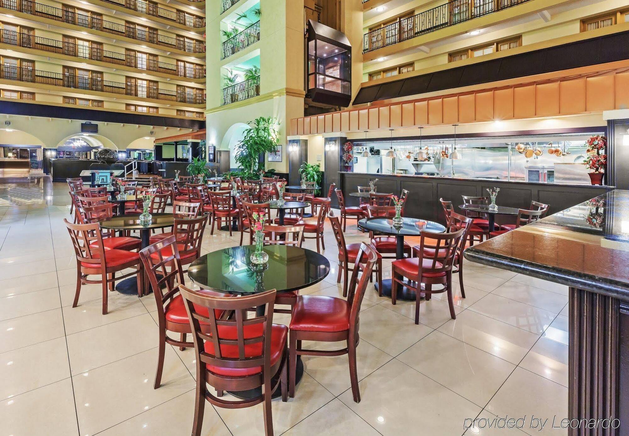 คราวน์ พลาซา สวีท ฮุสตัน - เนียร์ชูการ์แลนด์ Hotel ฮูสตัน ภายนอก รูปภาพ