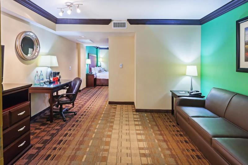 คราวน์ พลาซา สวีท ฮุสตัน - เนียร์ชูการ์แลนด์ Hotel ฮูสตัน ภายนอก รูปภาพ